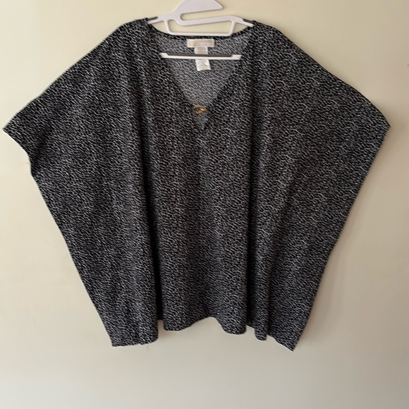 Michael Michael Kors Ladies Top/Blouse/Cape Black & White Size 2X/3X - Picture 1 of 11